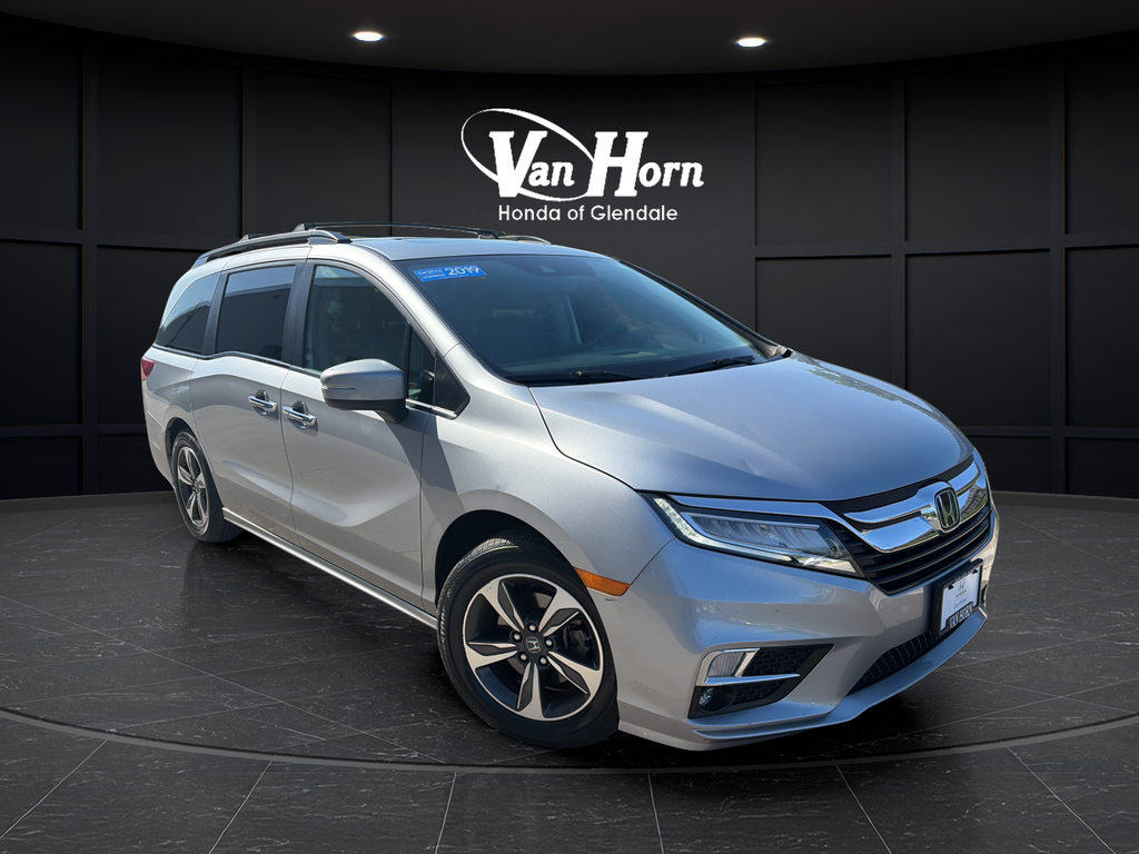 2019 Honda Odyssey Touring's photo