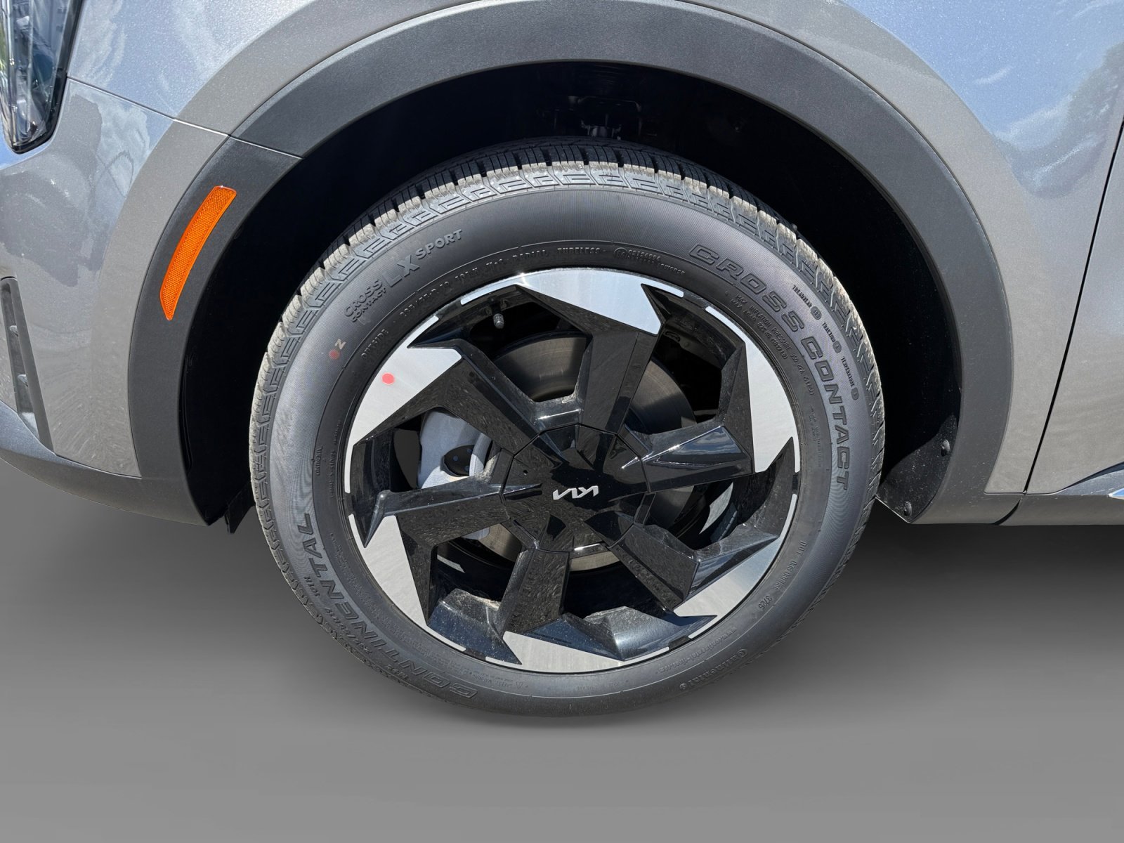 New 2026 Volcanic Sand Kia EX image 9