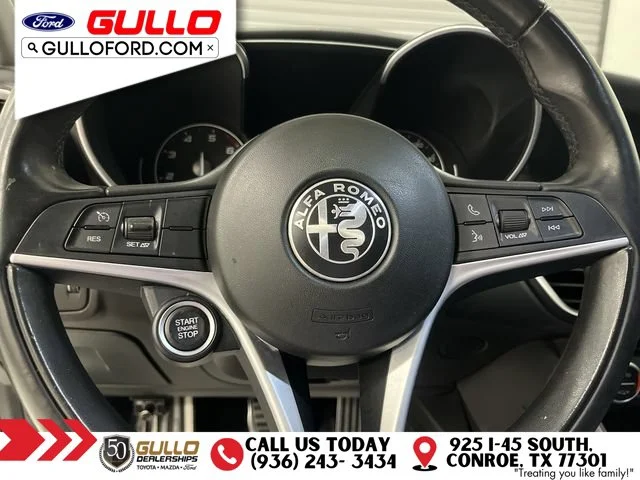 Used 2019 Silverstone Gray Metallic Alfa Romeo Ti image 23