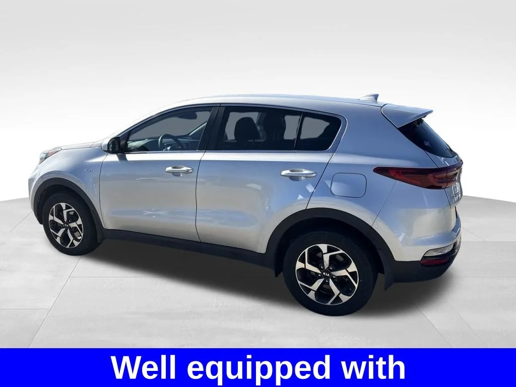 Used 2020 Silver Kia LX image 3