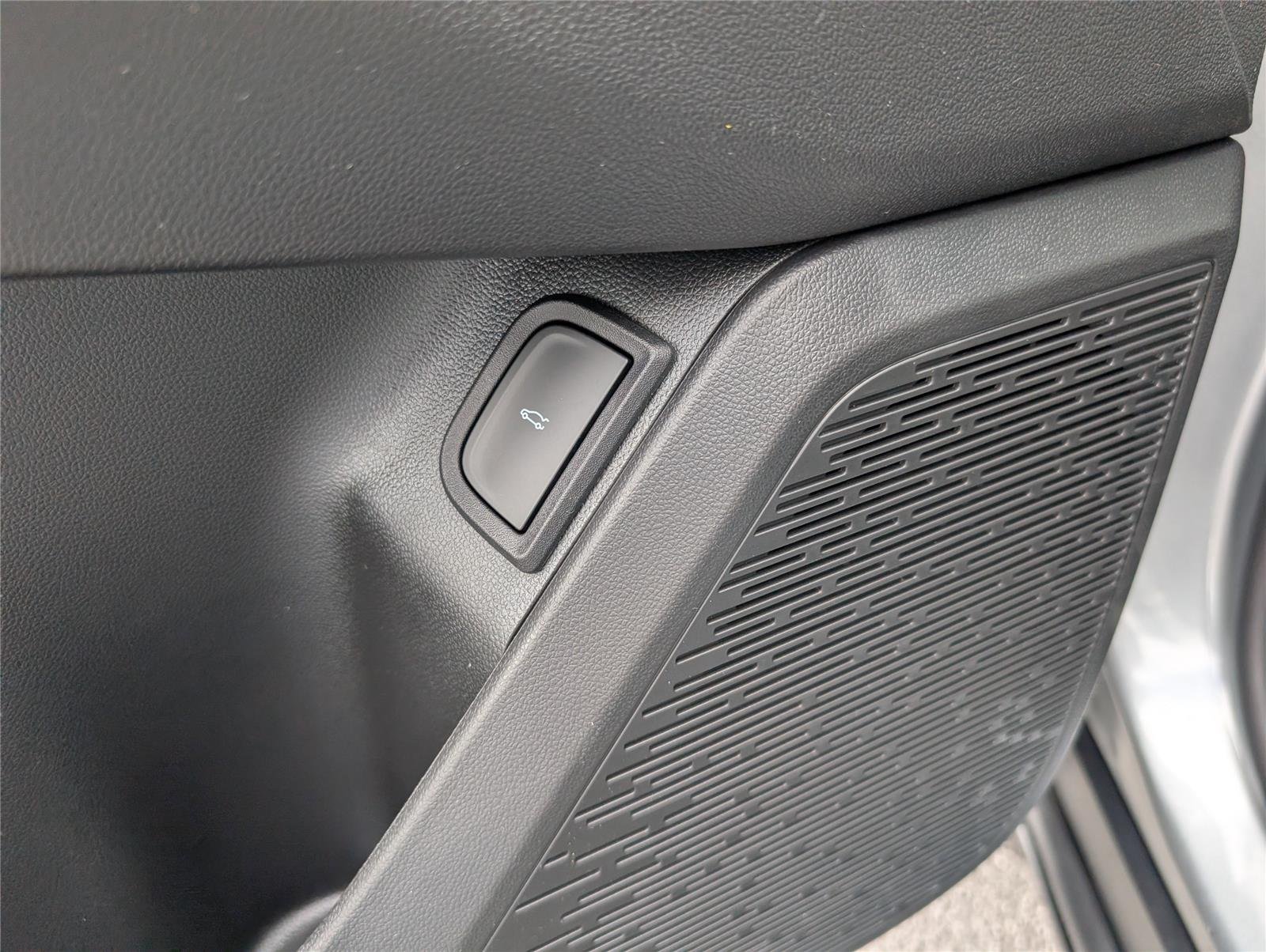 New 2026 Sterling Gray Metallic Chevrolet LT image 33