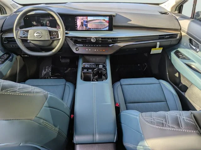 New 2026 Super Black Nissan Platinum image 11