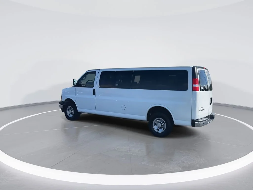 Used 2023 White Chevrolet LT image 6