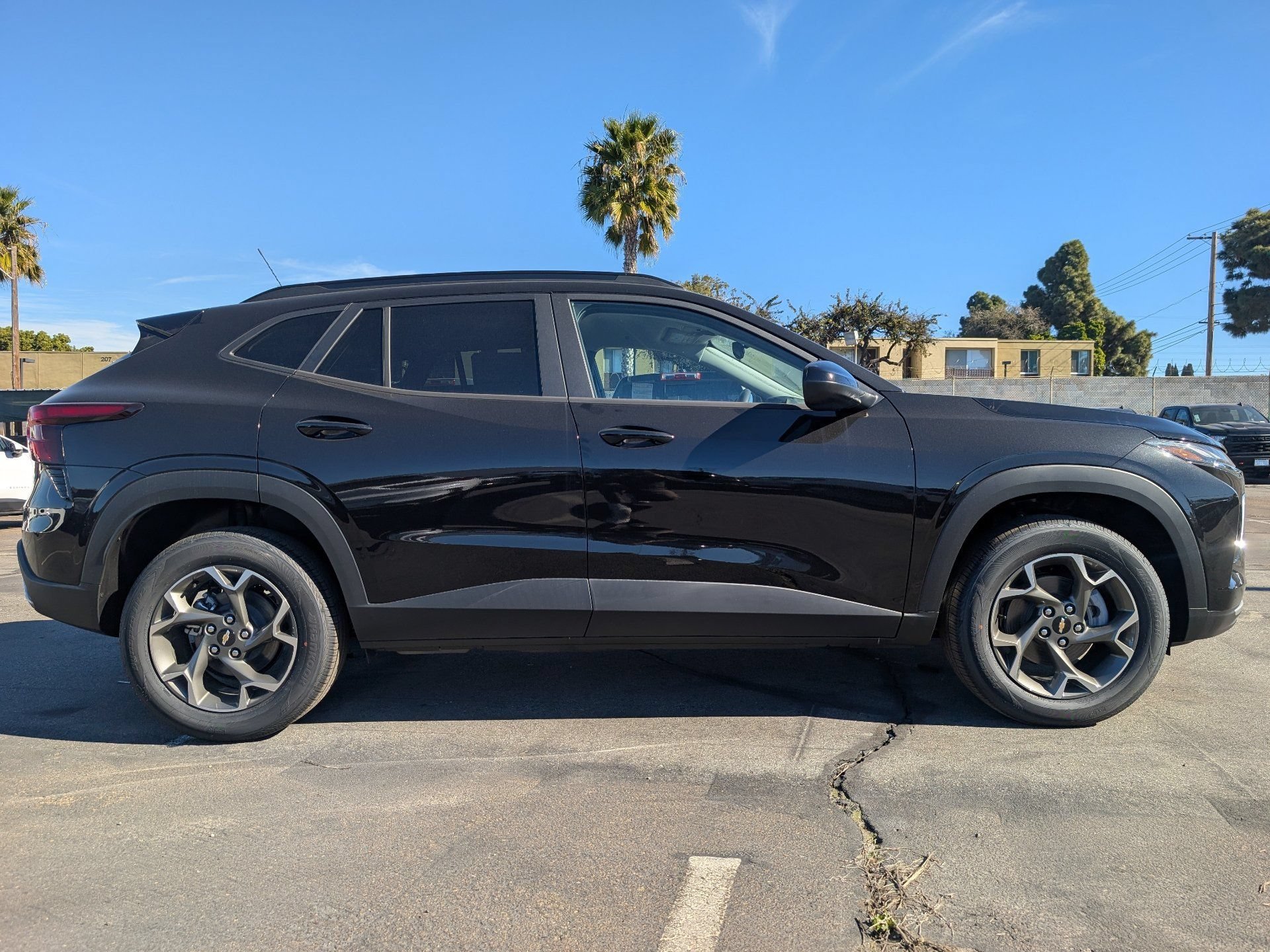 2026 Chevrolet Trax LT - Photo 7