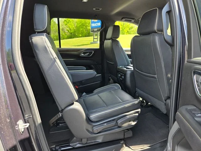 Used 2023 Gray Chevrolet Premier image 19