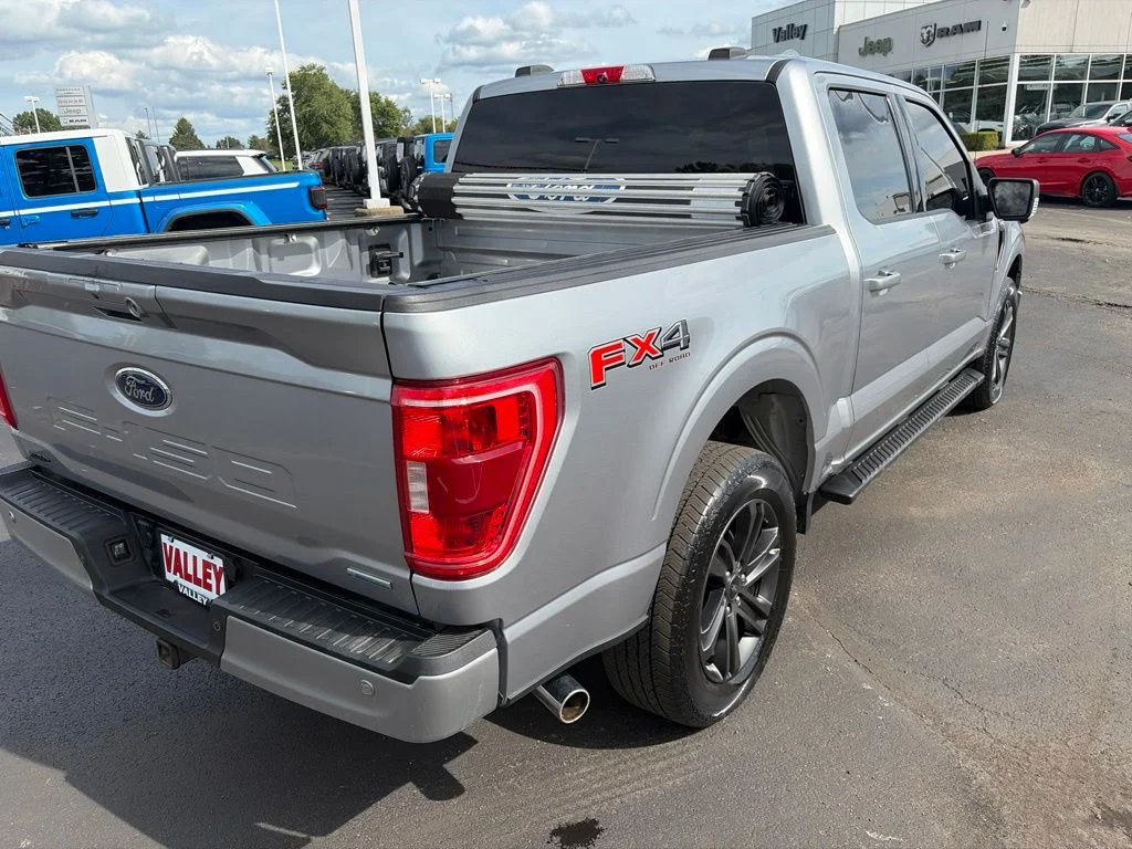 Used 2021 Silver Ford XLT image 7