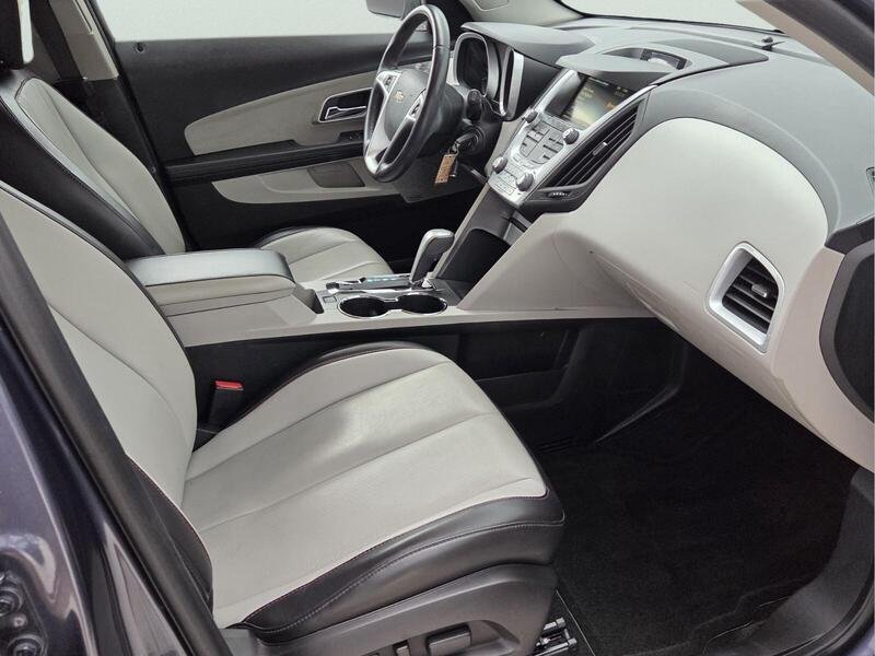 Used 2014 Blue Metallic CHEVROLET FWD 4DR LTZ image 17