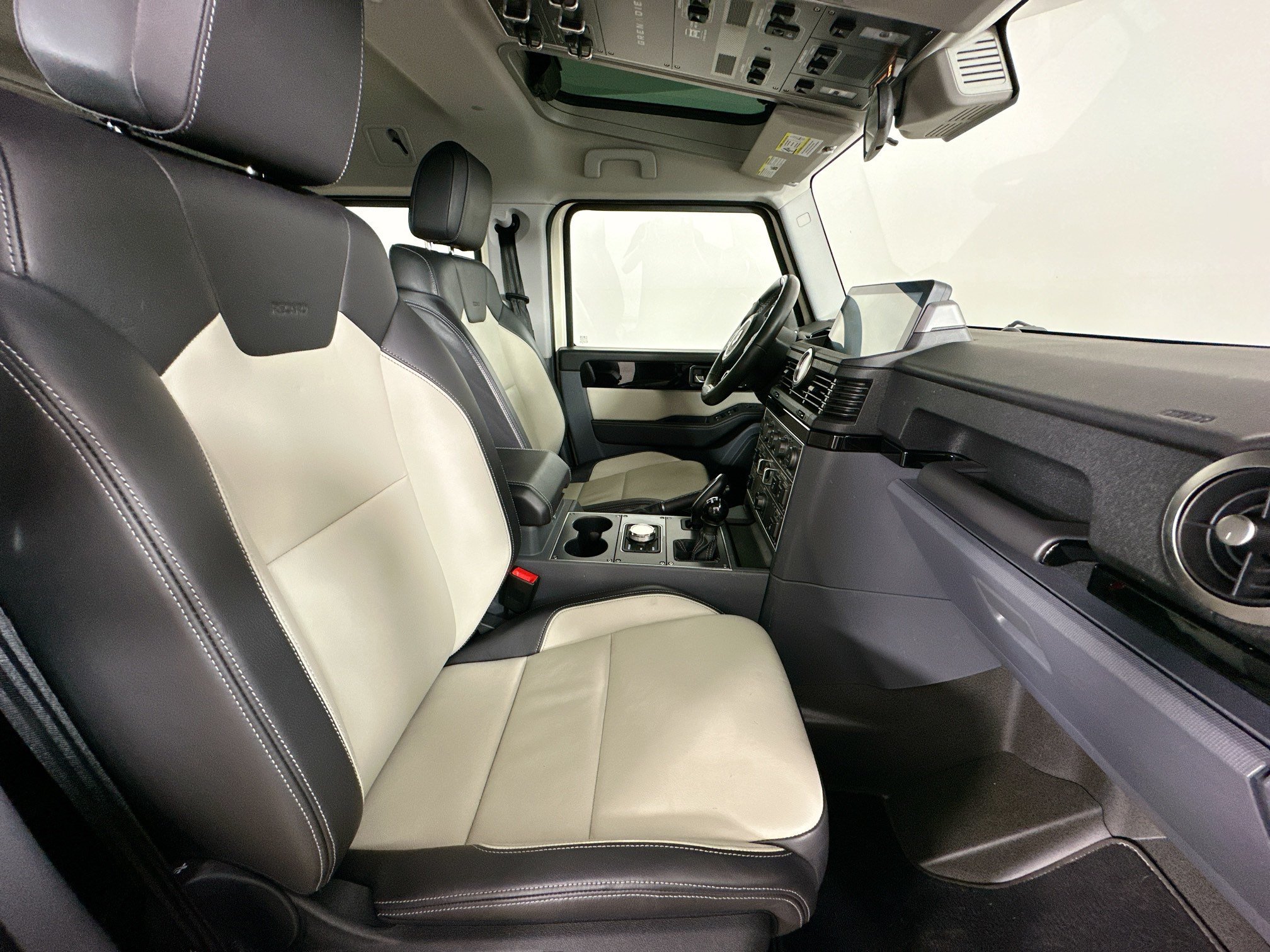 Used 2024  INEOS Fieldmaster image 48