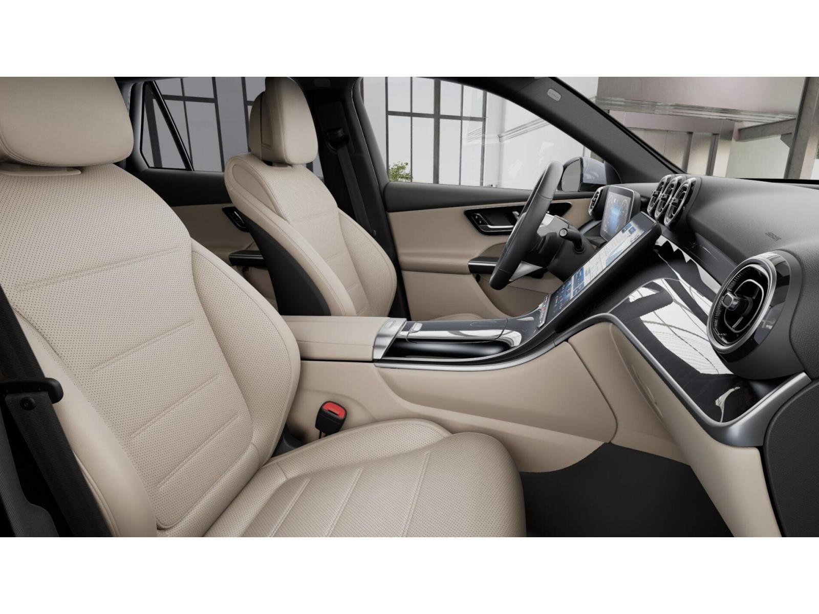 New 2026 Polar White Mercedes-Benz GLC 300 image 4