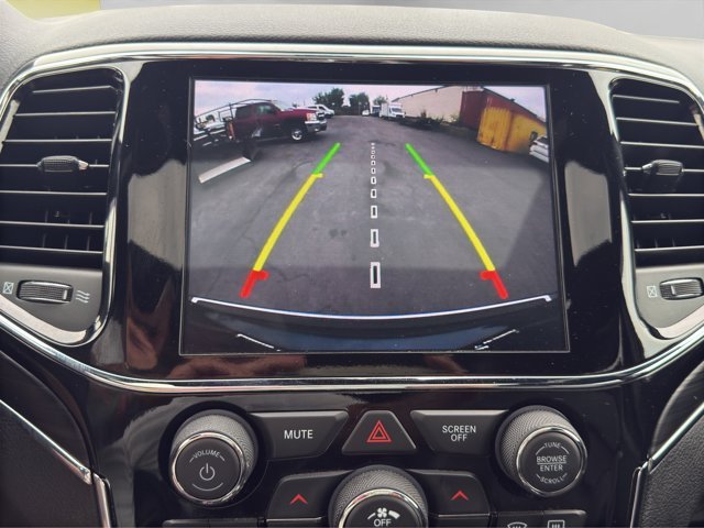 Used 2021 Slate Blue Pearlcoat Jeep Limited image 25