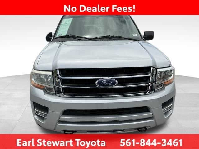 Used 2017 Silver Ford XLT image 10