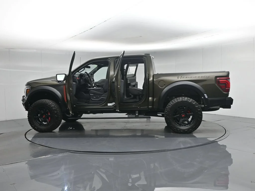 New 2026 Green Ford Raptor image 37
