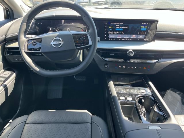 New 2026 Super Black Nissan Platinum image 15