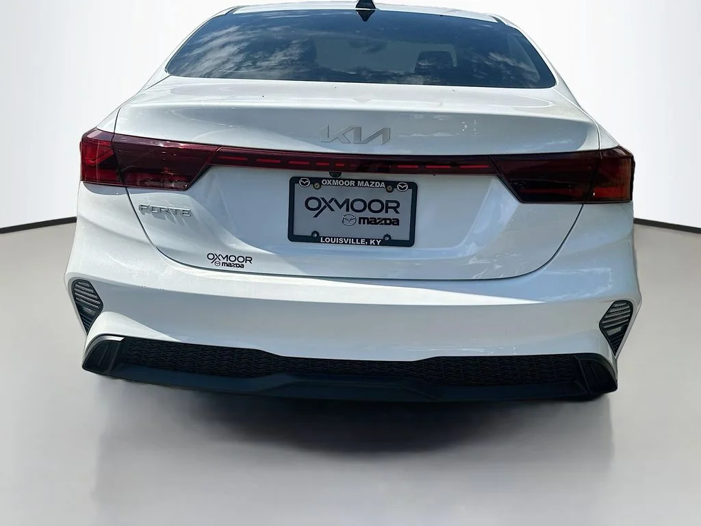 Used 2023 Snow White Pearl Kia LXS image 6