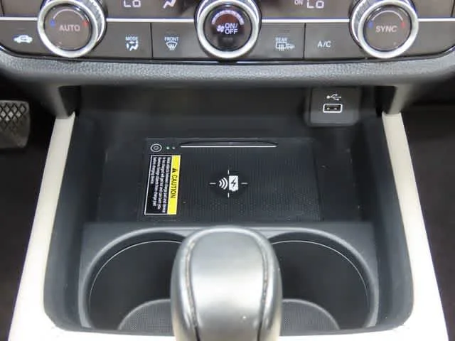 2024 Honda HR-V EX-L - Photo 21