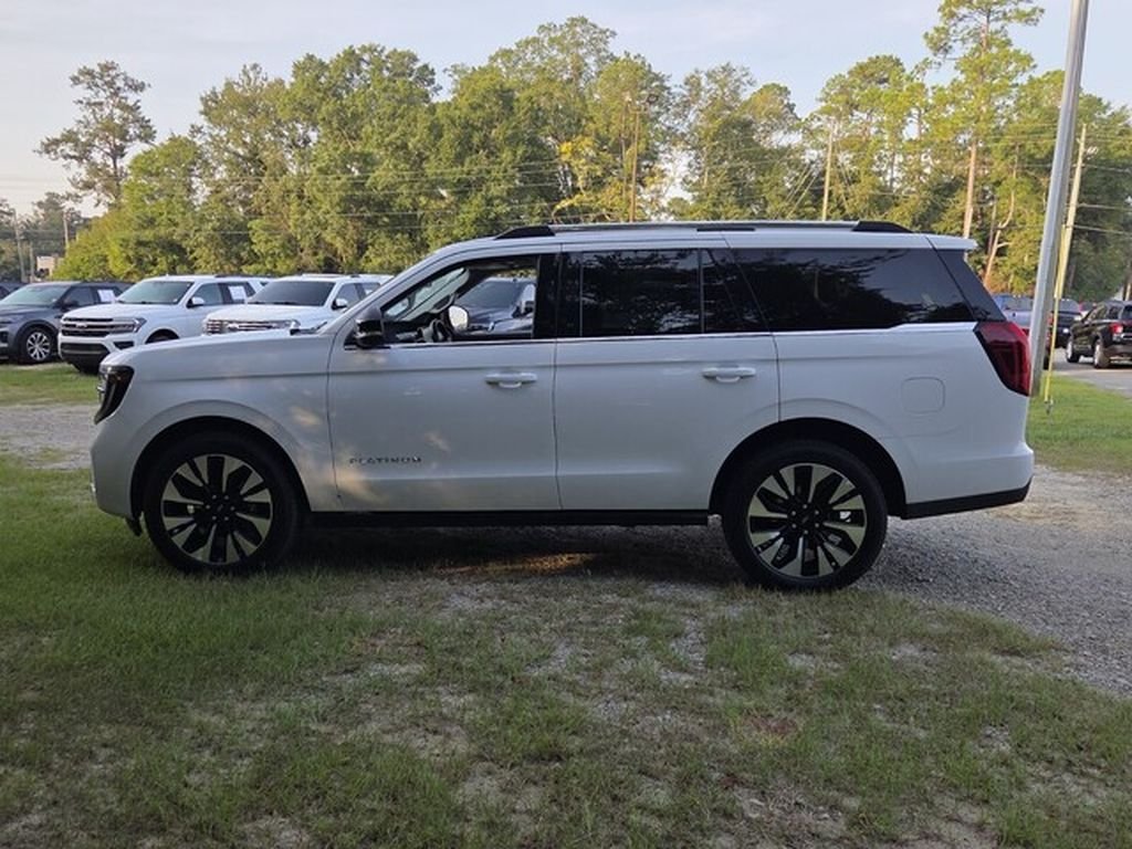 Used 2026 Oxford White Ford Platinum image 5
