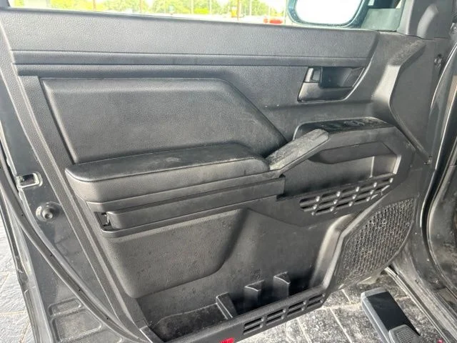 Used 2024  Toyota SR image 9