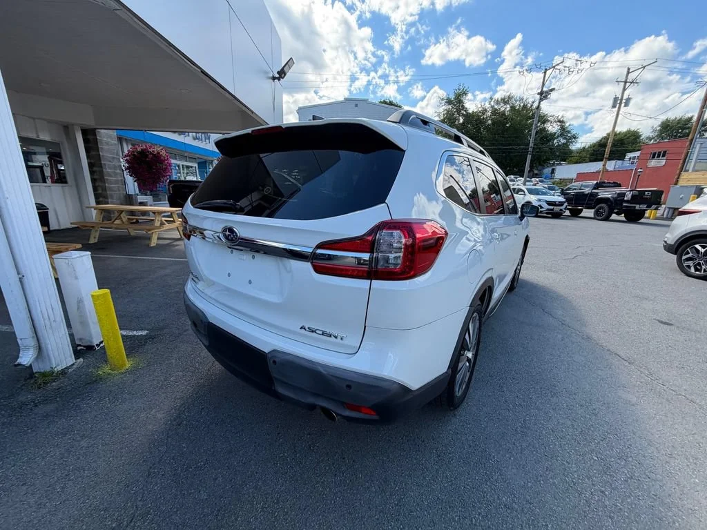 Used 2021 White Subaru Premium image 28