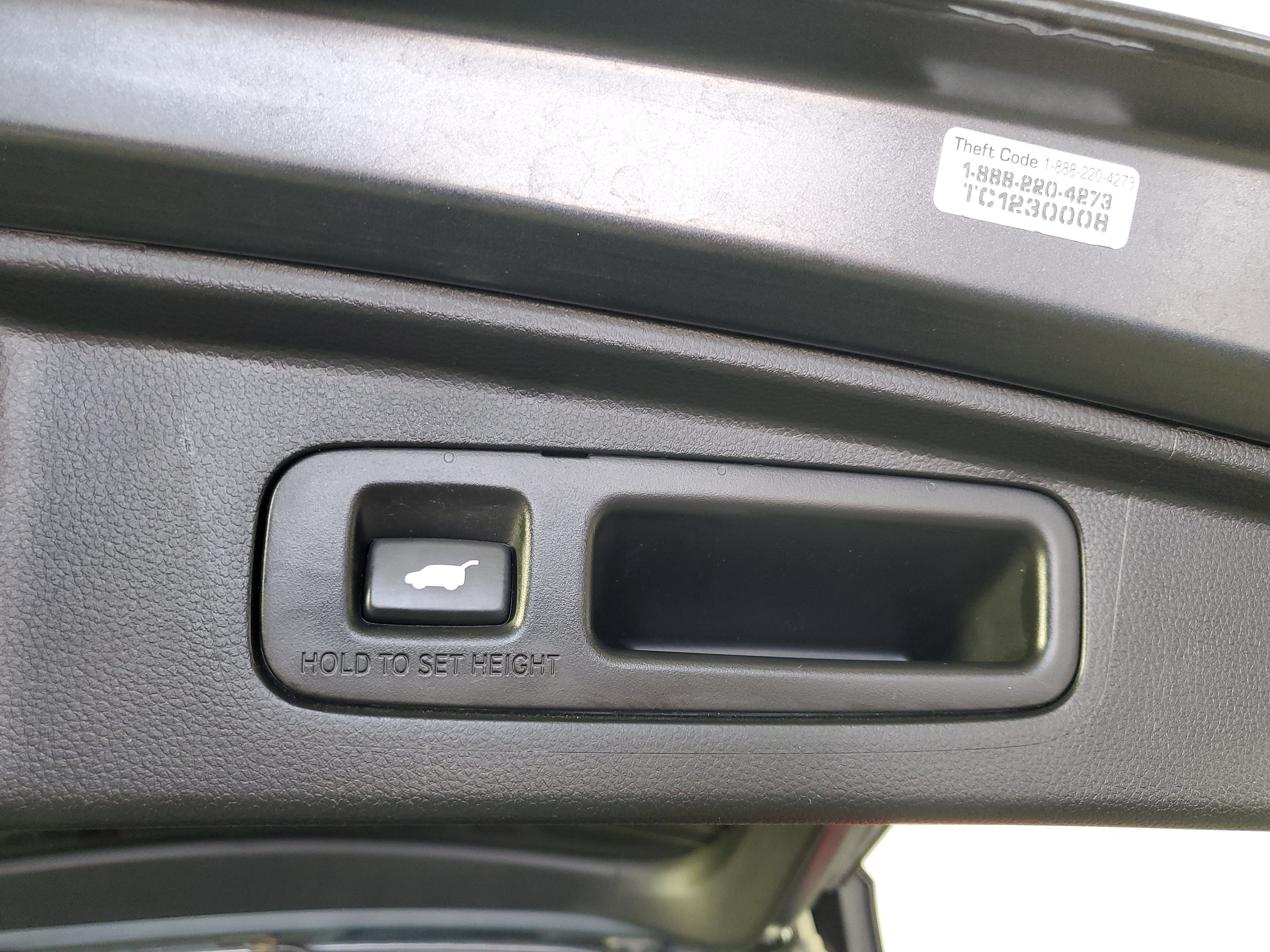 Certified Used 2024 Meteorite Gray Metallic Honda EX-L image 33