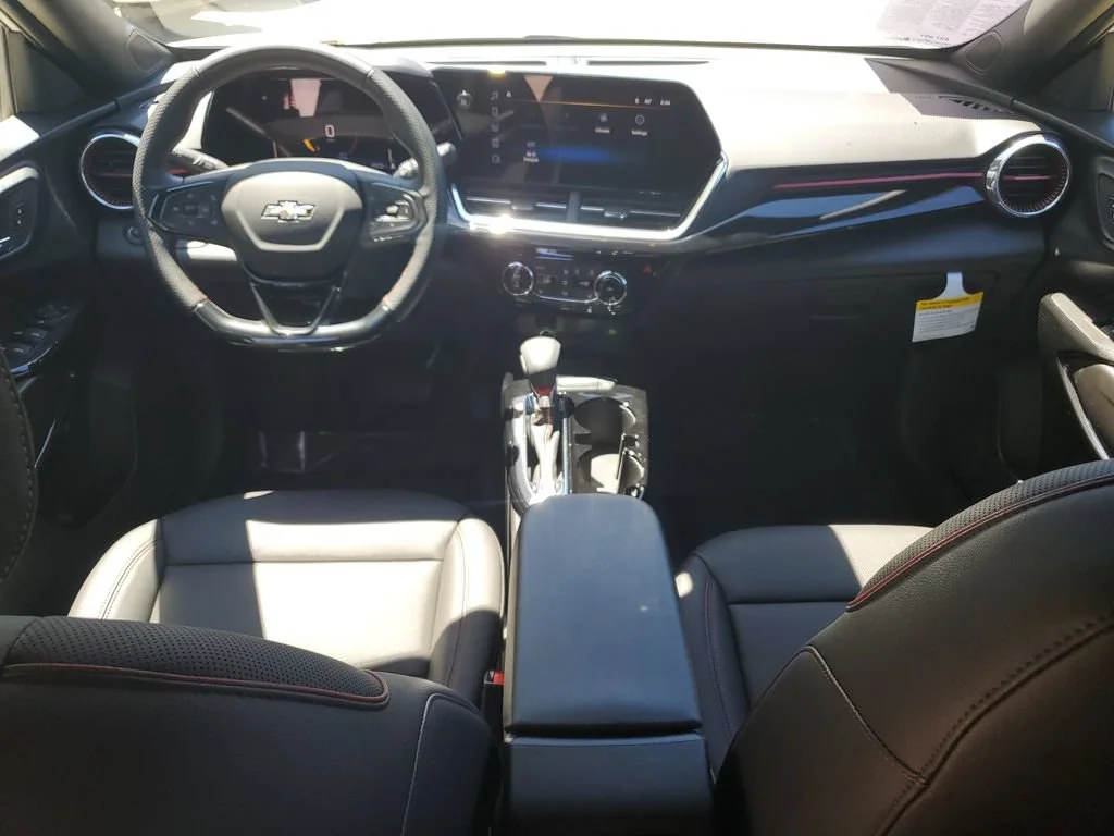 Used 2026 Summit White Chevrolet 2RS image 11