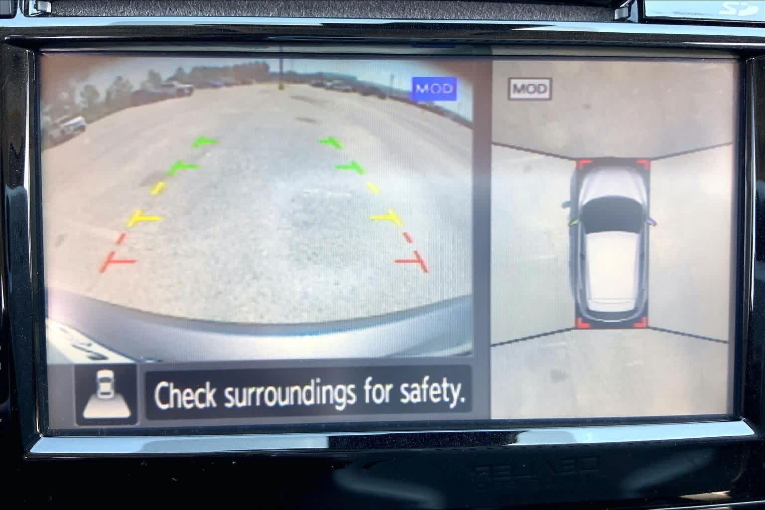 Used 2018 Gun Metallic Nissan SL image 26