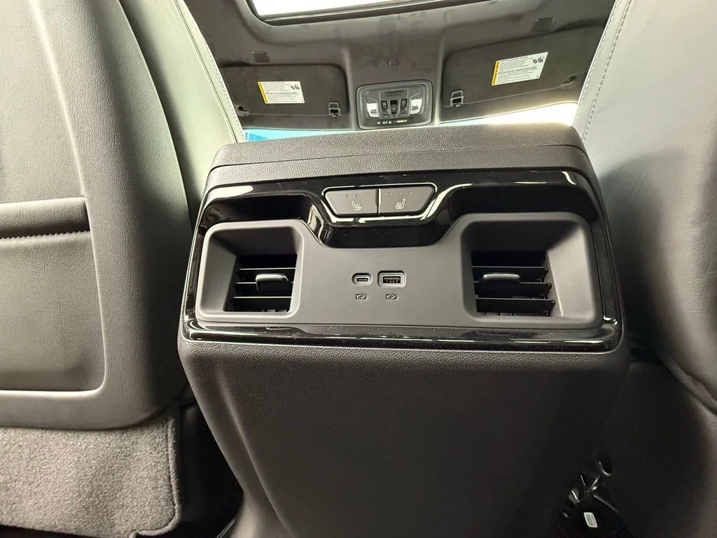 New 2026 Onyx Black GMC AT4X image 32