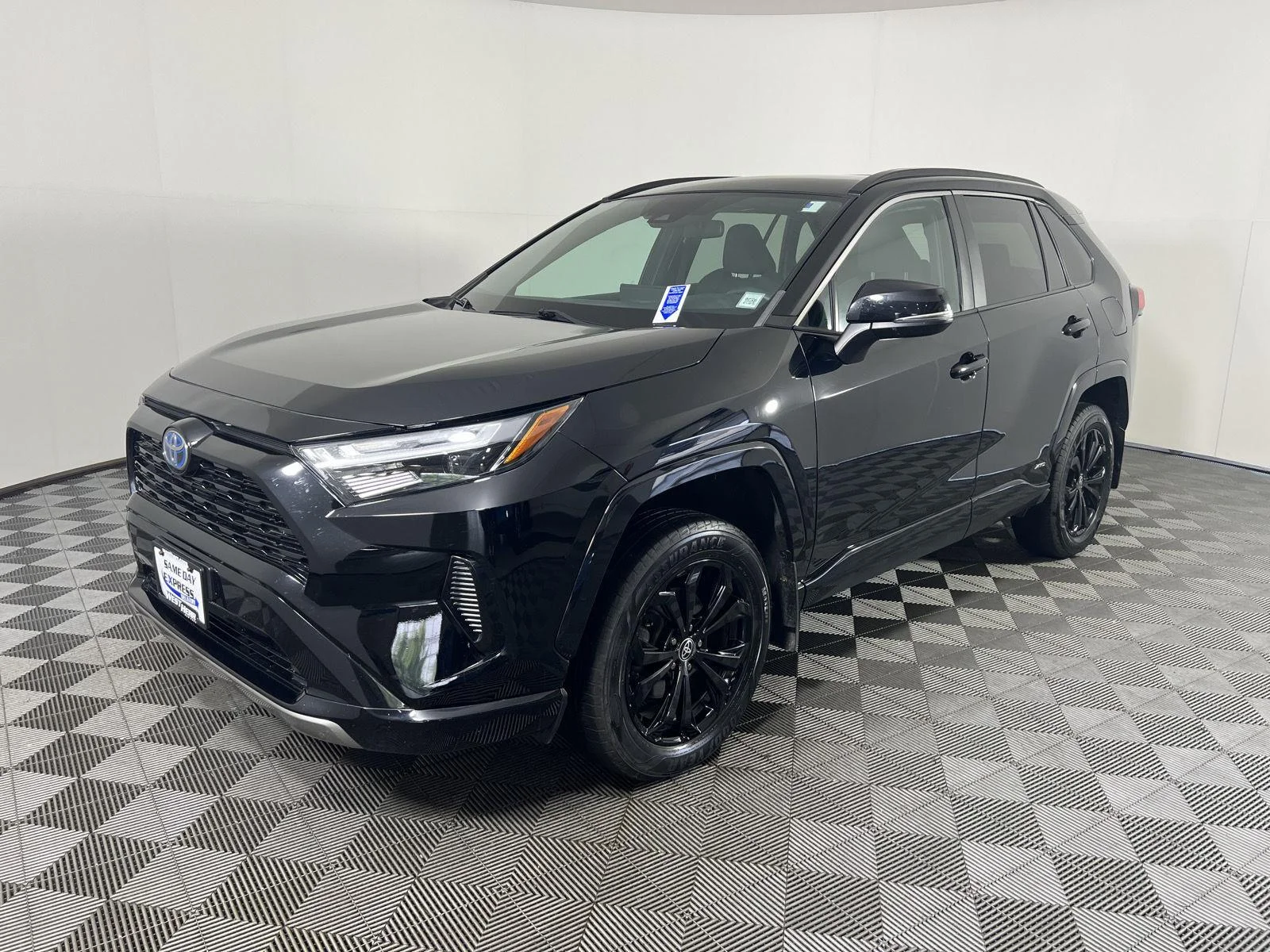 Used 2022 Midnight Black Metallic Toyota Hybrid SE image 7