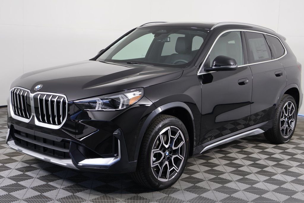 2026 BMW X1 28i