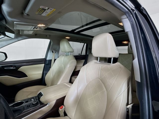 2021 Toyota Highlander Platinum - Photo 22
