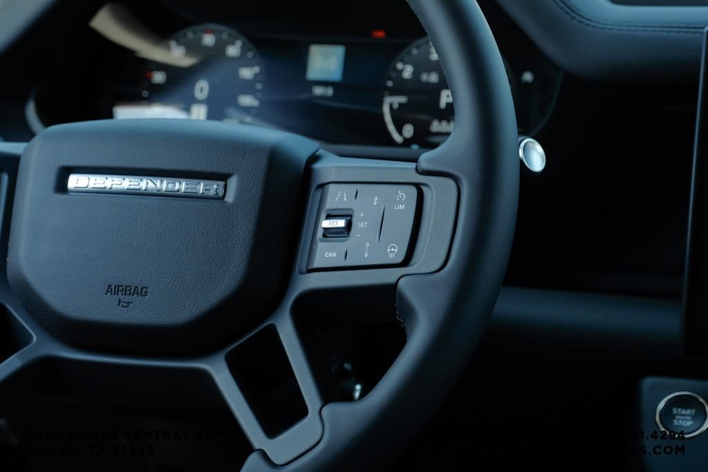 New 2026 Fuji White Land Rover X-Dynamic SE image 17