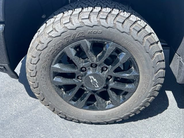 New 2026 Summit White Chevrolet LTZ image 13