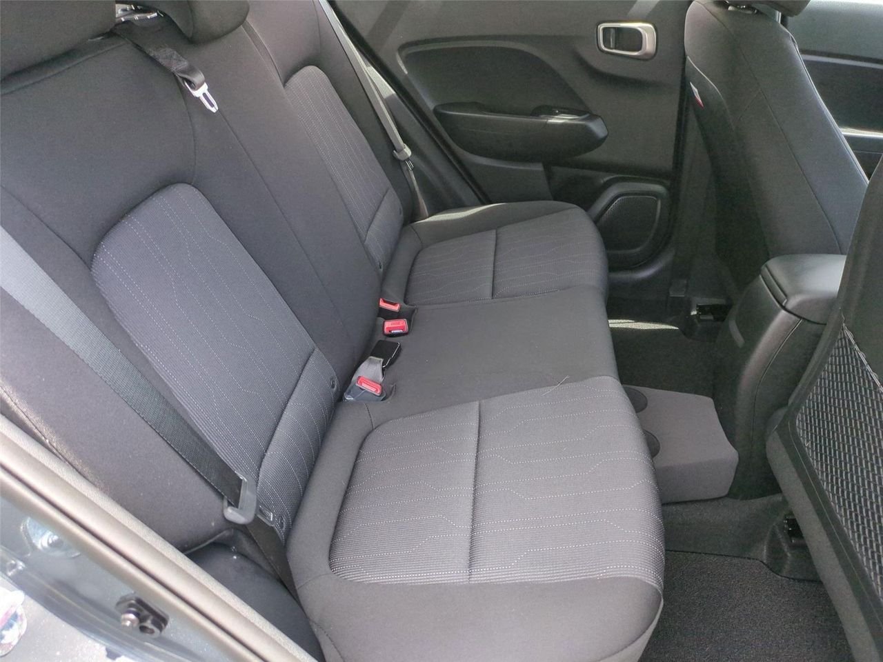 New 2026 Ecotronic Gray Hyundai SE image 32