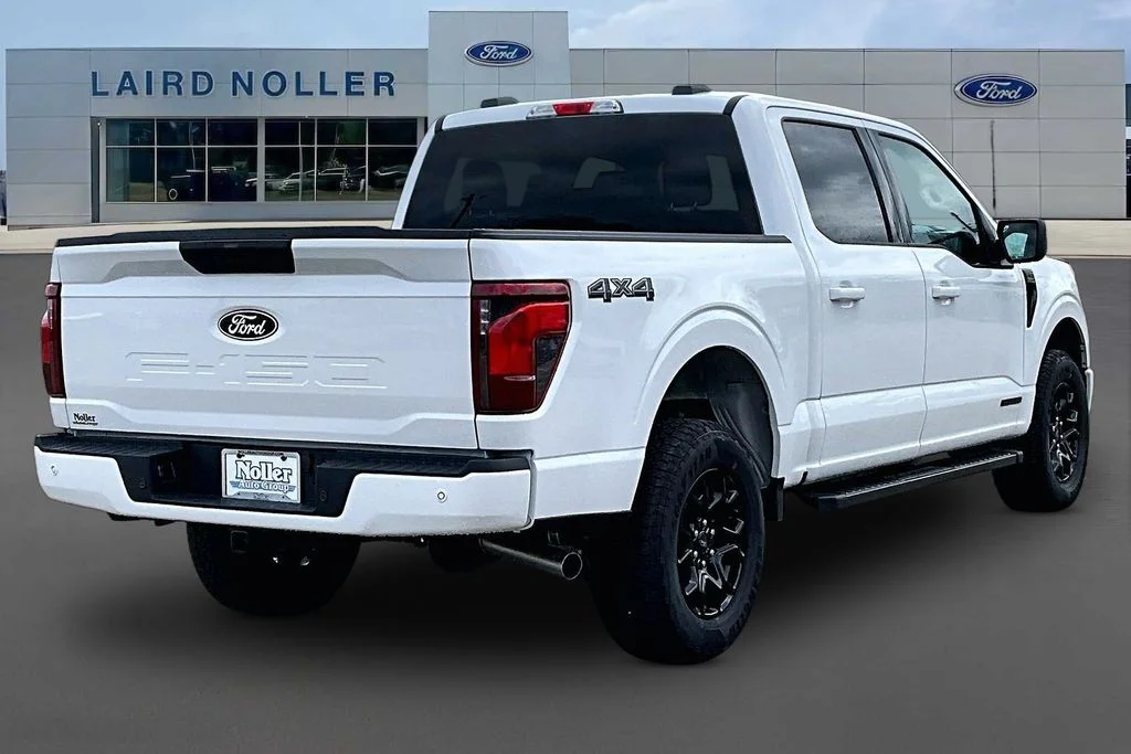 New 2026 White Ford XLT image 5