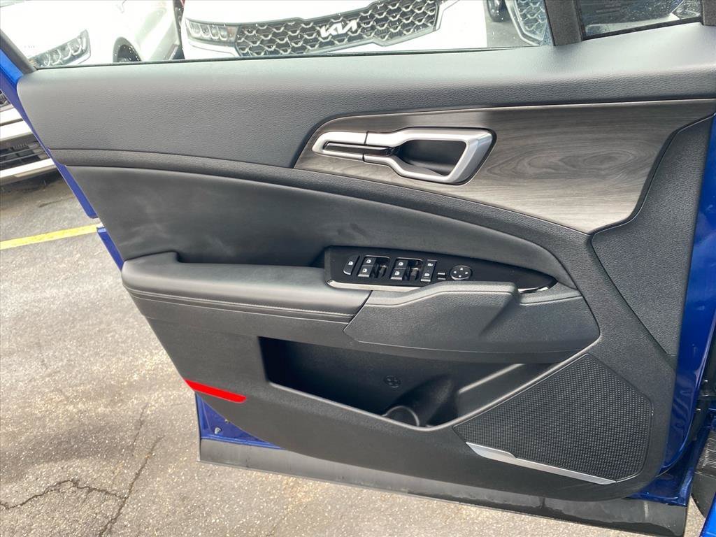 Used 2024 Sapphire Blue Kia X-Line image 24
