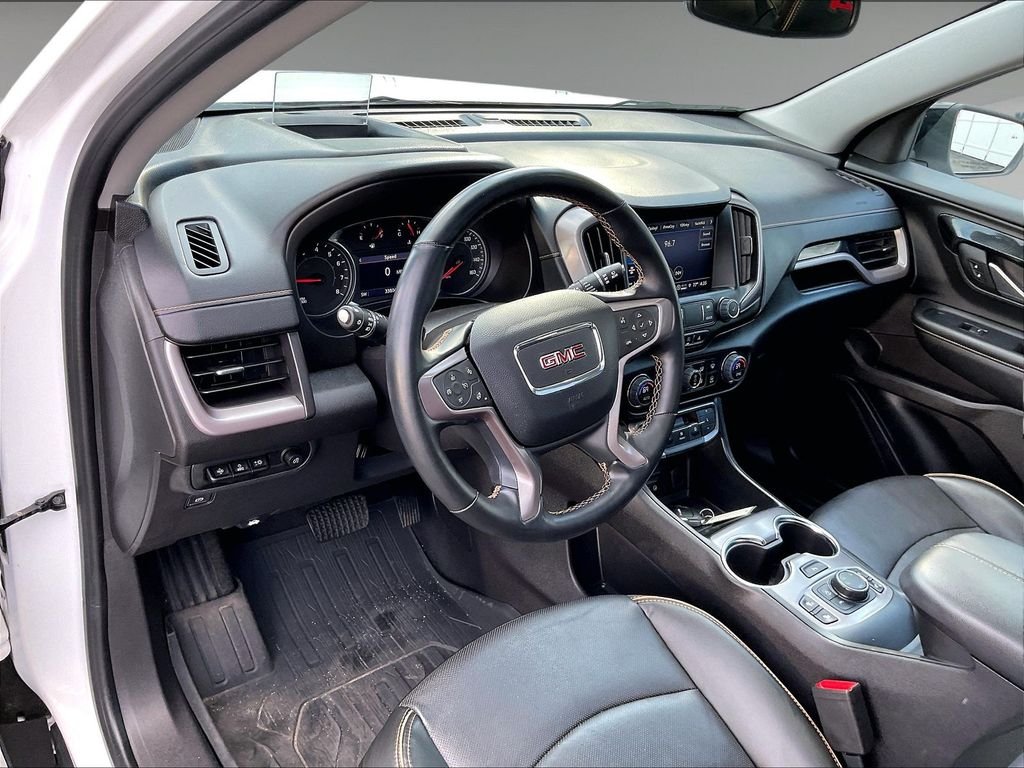 Used 2024 Summit White GMC AT4 image 8