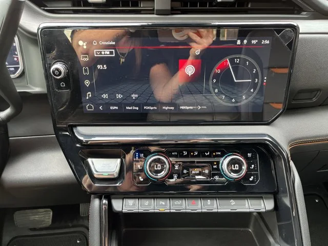 2024 GMC Sierra 2500HD AT4 - Photo 38