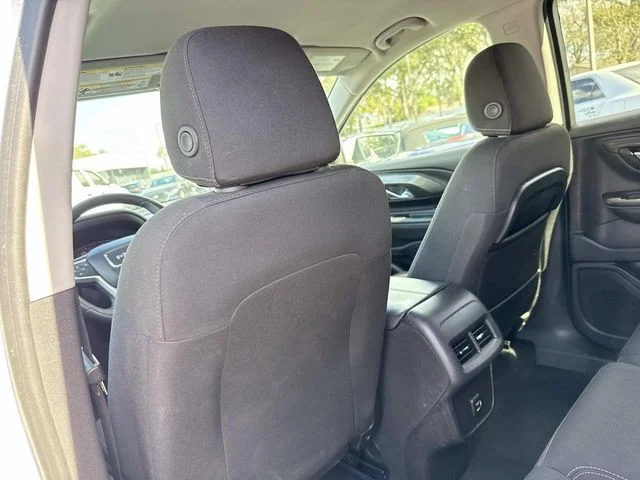 2024 GMC Terrain SLE - Photo 15