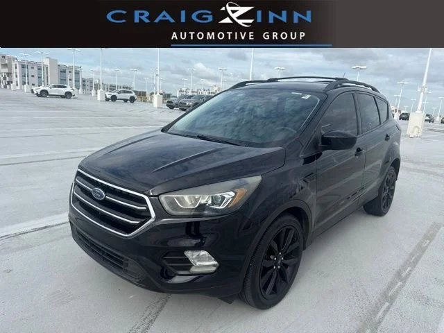 Used 2019 Black Ford SE image 1
