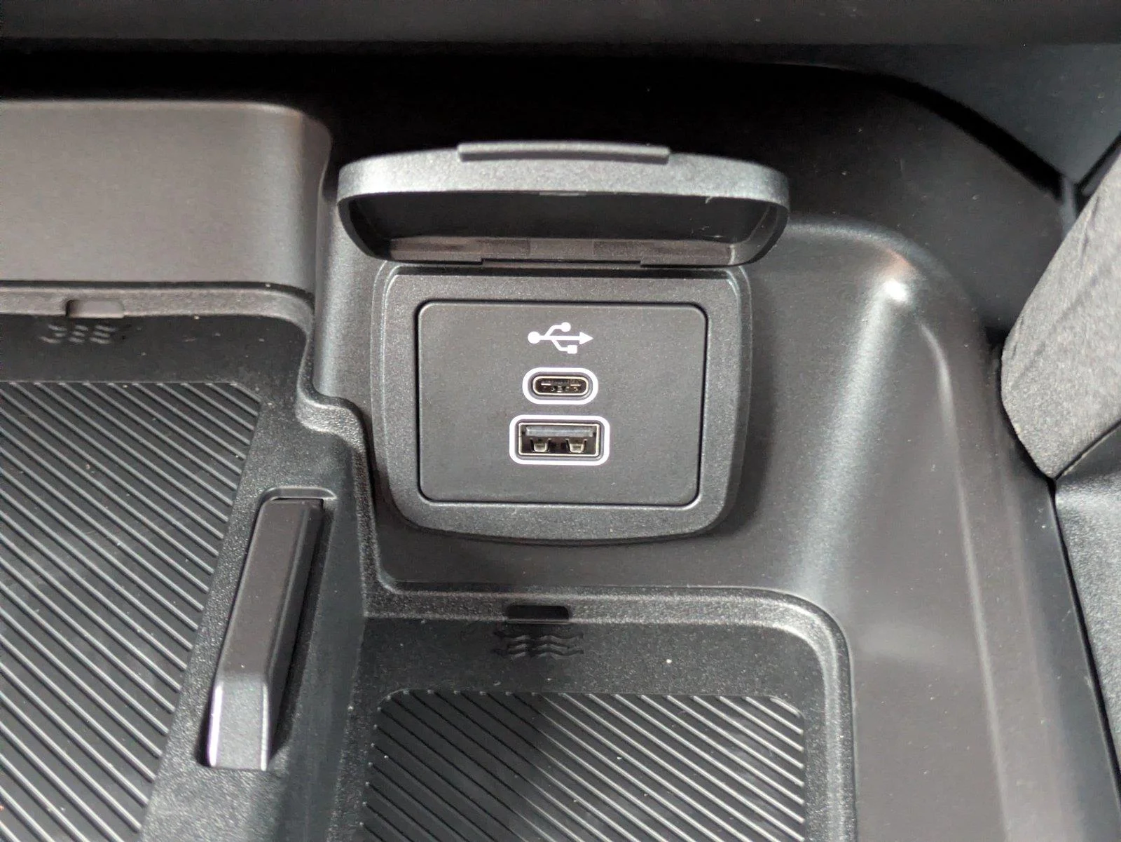 New 2026 Shadow Black Ford Badlands® image 24