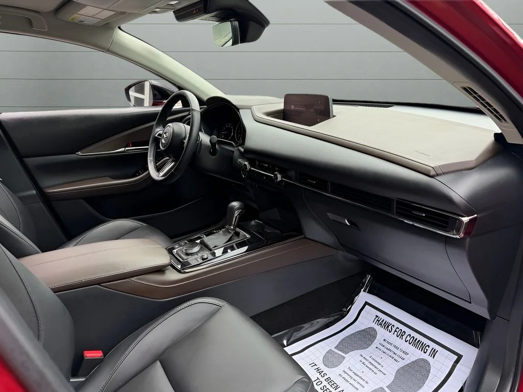 Certified Used 2025 Red Mazda 2.5 Turbo Premium Package image 30