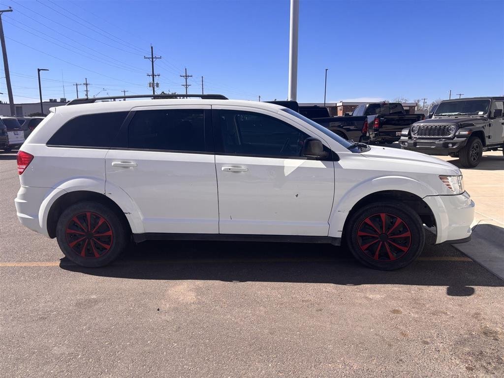 Used 2016 White Dodge SE image 7