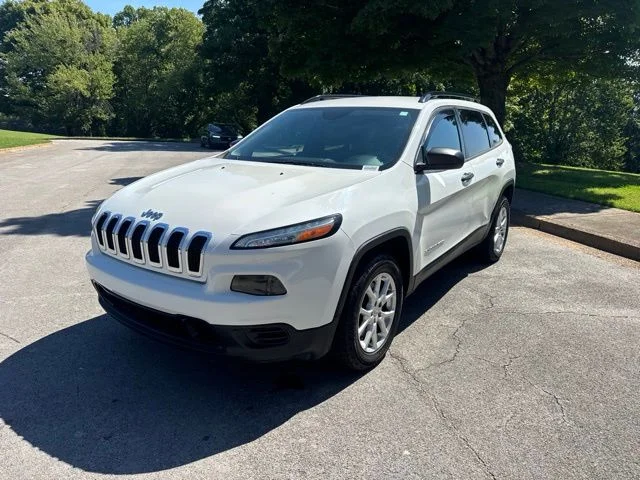 Used 2016 White Jeep Sport image 3