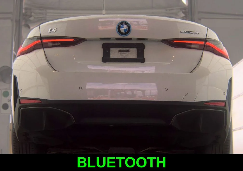 Used 2025 White BMW eDrive40 image 4