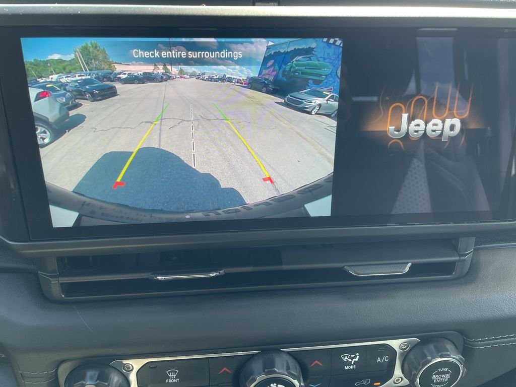 Used 2024 White Jeep Rubicon 4xe image 20