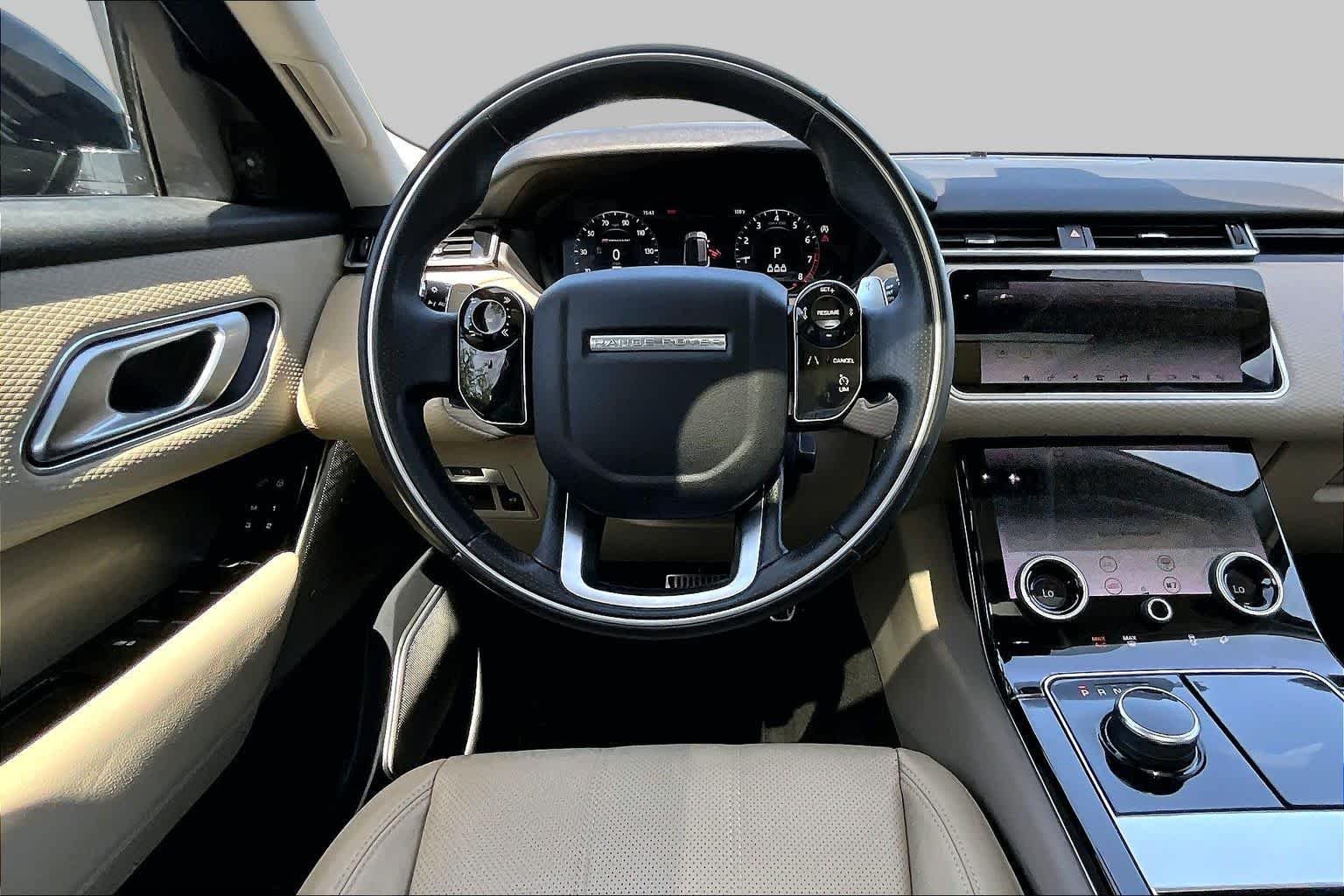 Pre-Owned 2019 Land Rover Range Rover Velar R-Dynamic SE