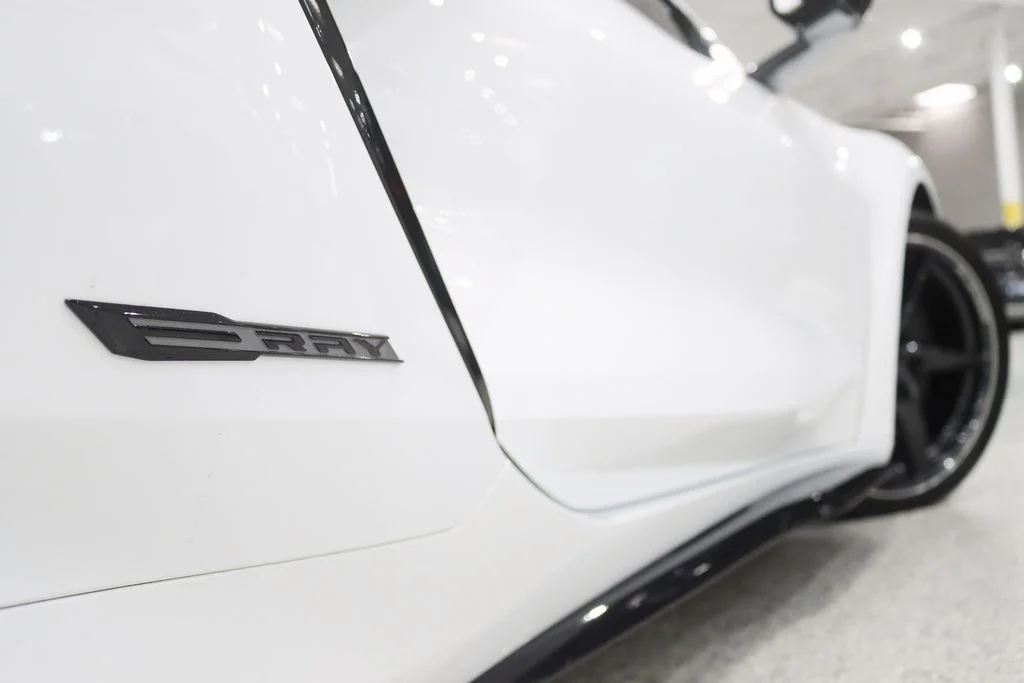 Used 2025 White Chevrolet E-Ray image 13