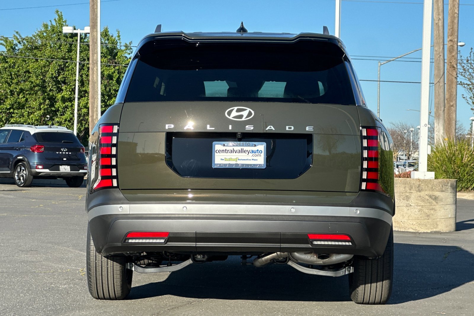 New 2026 Titan Charcoal Pearl Hyundai SEL FWD image 34