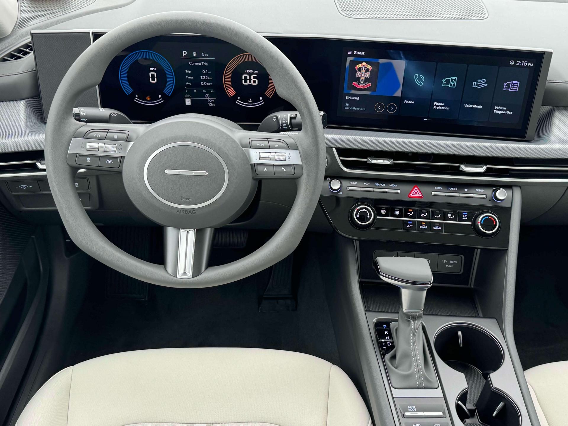 2025 Hyundai Sonata SE - Photo 17