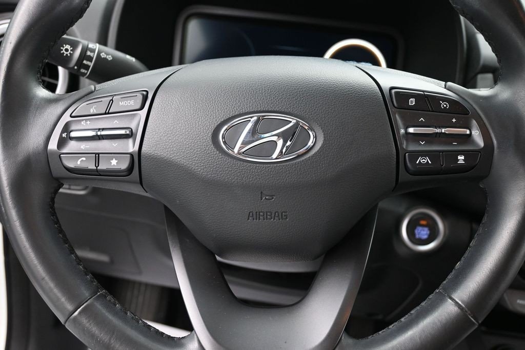 Used 2022 Lunar Hyundai Limited DCT FWD image 14