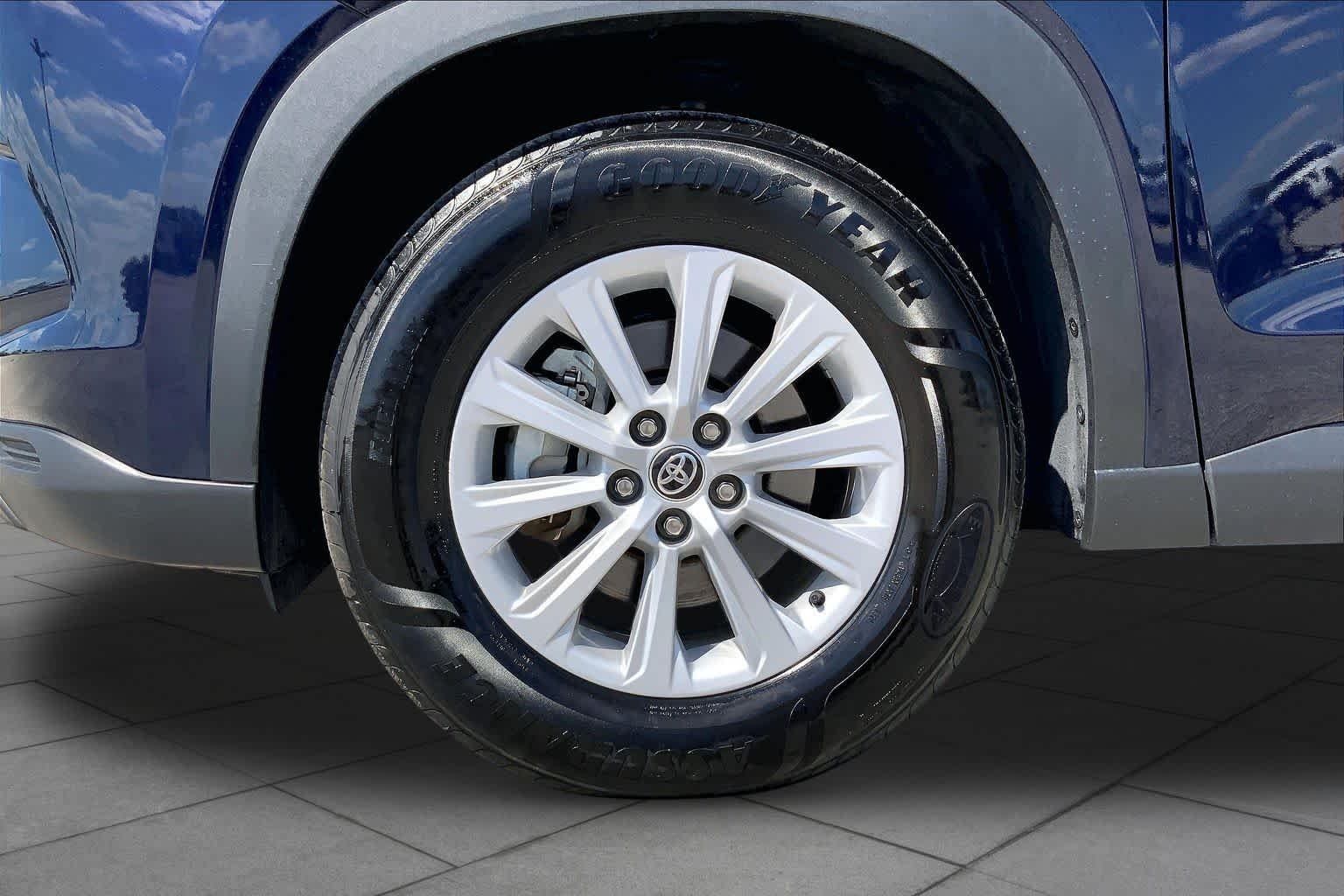 Certified Used 2026 Blueprint Toyota XLE image 11